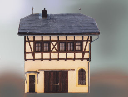 Haus mit Werkstatt